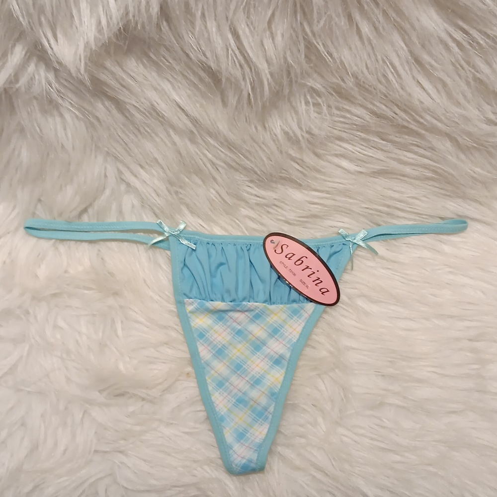 SABRINA PLAID THONGS